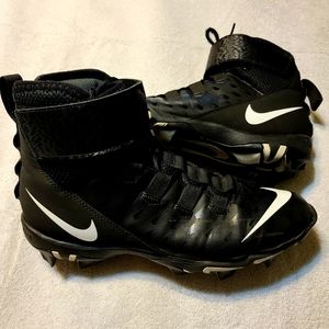 Nike Men's Force Savage Shark 2 Football Cleats - Size 10.5